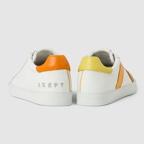 MARKS YELLOW