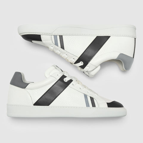 MARKS BLACK